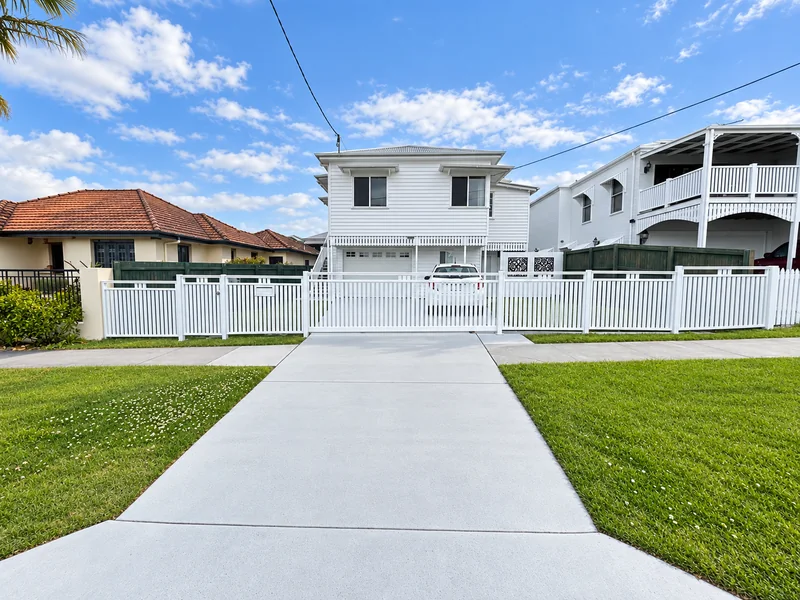 Yard & boundary fencing — product reference
